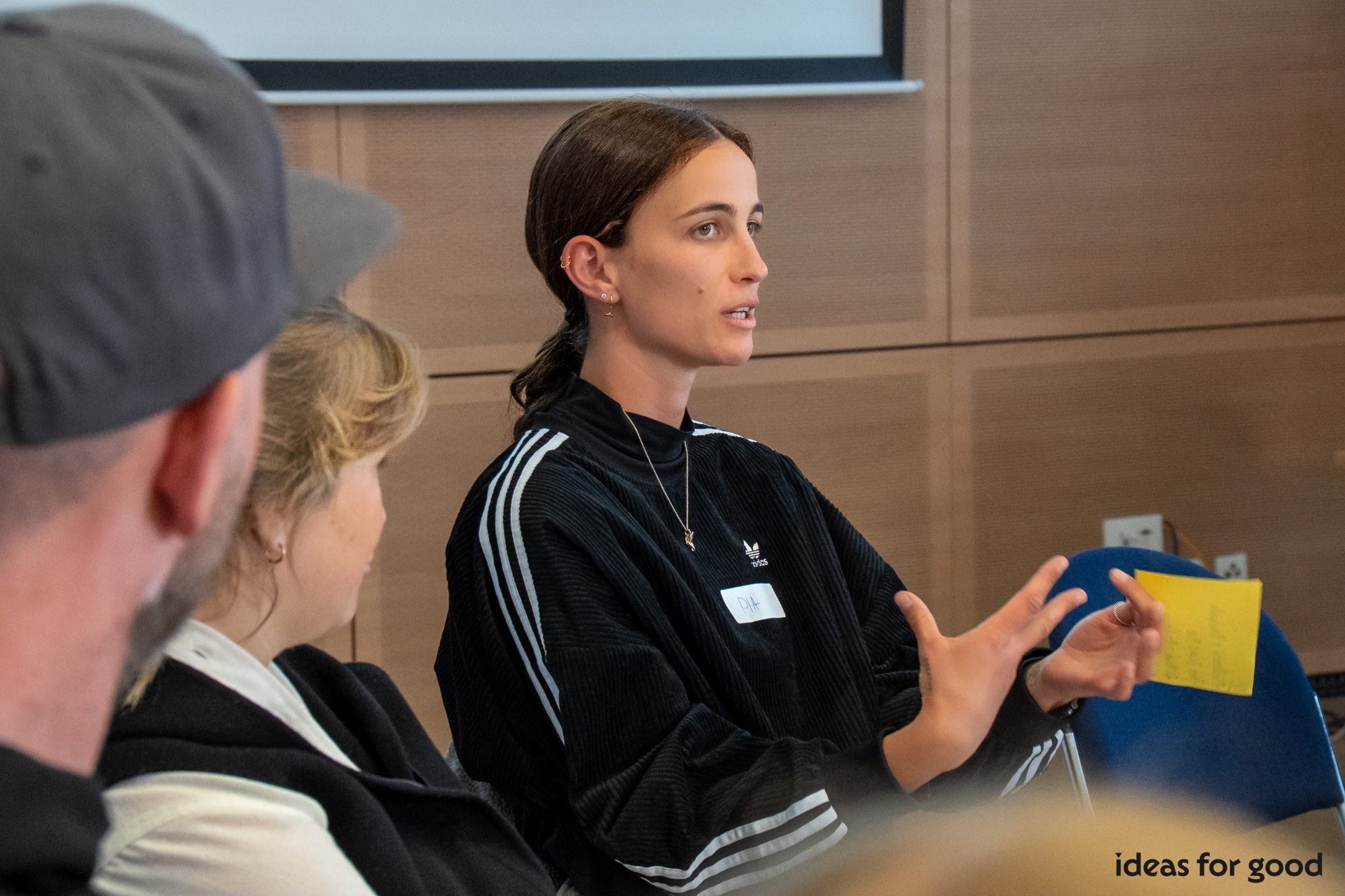 Workshops in sozialen Einrichtungen wie Schulen und Frauenhäusern
